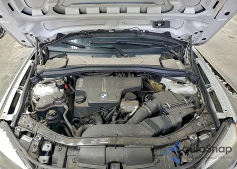 2014 BMW X1 xDrive28I z USA, uszkodzony, nr VIN WBAVL1C56EVY18057